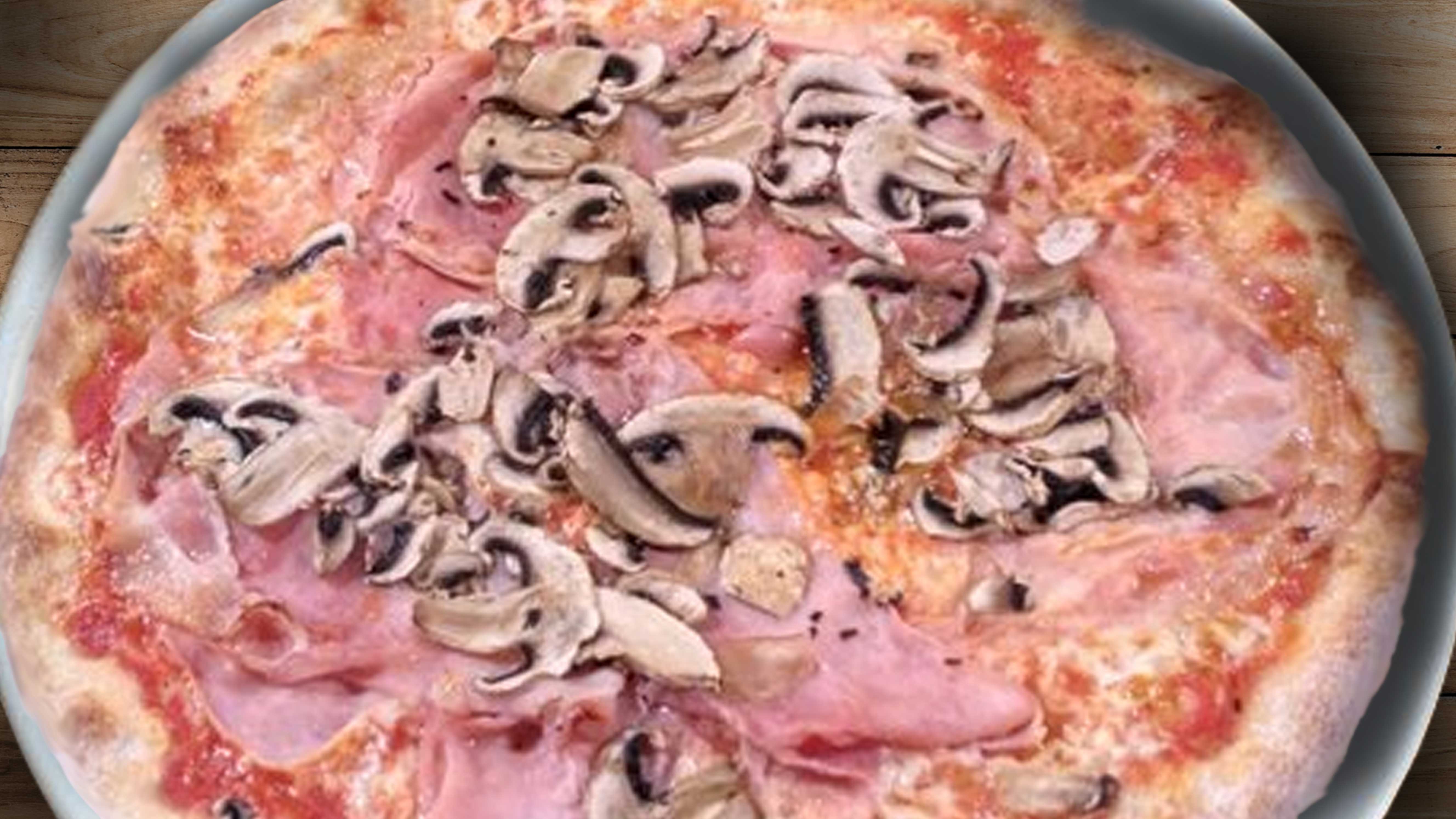 Prosciutto e Funghi €8,00 La Taverna Val Trebbia